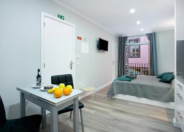 Familia Doria Nobrega Estudio Appartamento Funchal (Madeira)