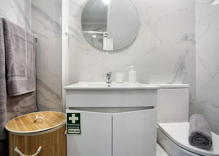 Familia Doria Nobrega Estudio * Funchal (Madeira)