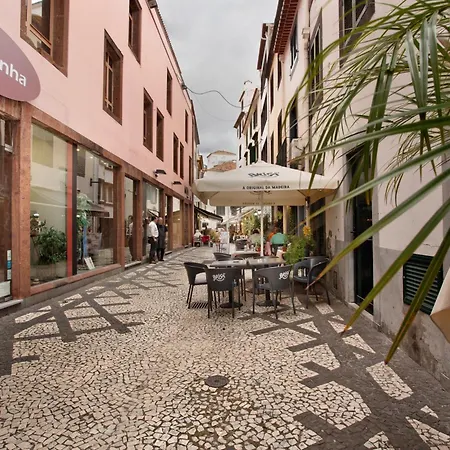 Familia Doria Nobrega Estudio Apartament Funchal (Madeira)